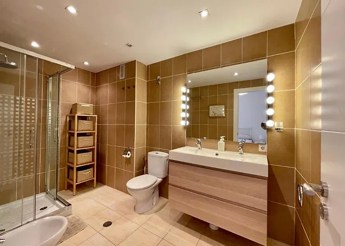 Апартаменти Del Mar Ii Beachfront- Eaw Homes