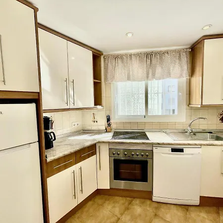 Del Mar Ii Beachfront Family - Eaw Homes * Marbella