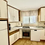 Del Mar Ii Beachfront- Eaw Homes * 马尔韦利亚