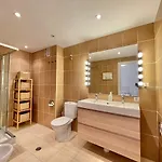 Del Mar Ii Beachfront- Eaw Homes 公寓 马尔韦利亚