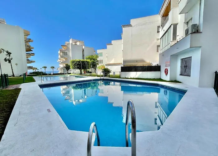 Апартаменты Del Mar Ii Beachfront- Eaw Homes Марбелья